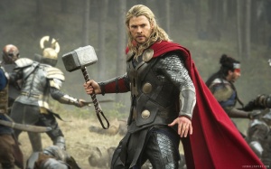Chris Hemsworth em "Thor - O Mundo Sombrio": o melhor filme de super-heróis do ano vem só em 48º